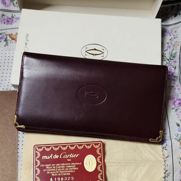Cartier Bifold Mahogany Brown Wallet Authentic (full inclusion) - Picture 3 of 16